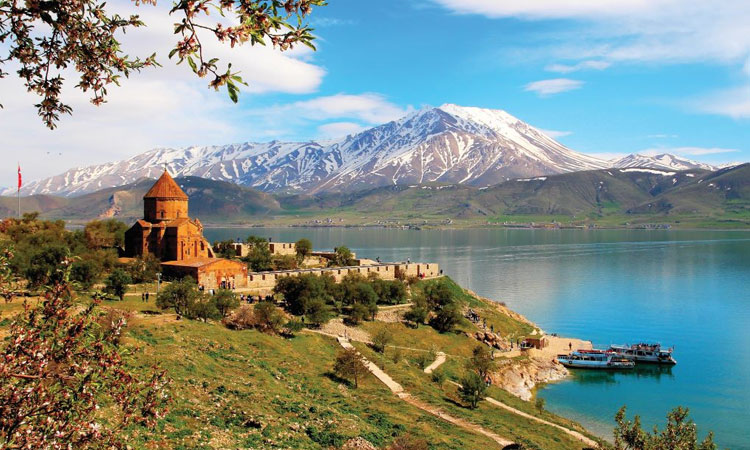 Akdamar